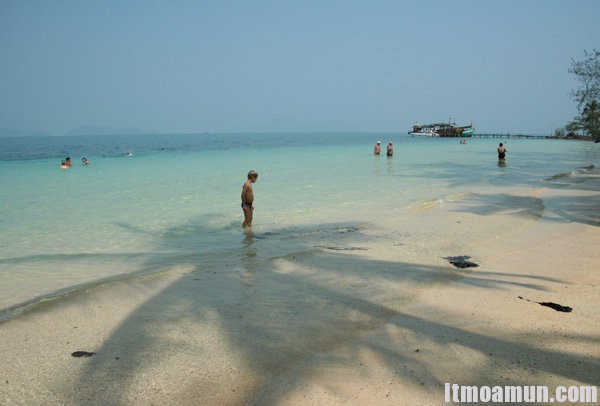 พักร้อน 10 หาดสวย5